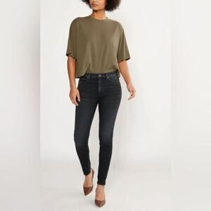 NWT EDWIN Women’s Giselle Mid Rise Skinny Jeans Color Black Creek - Size 28